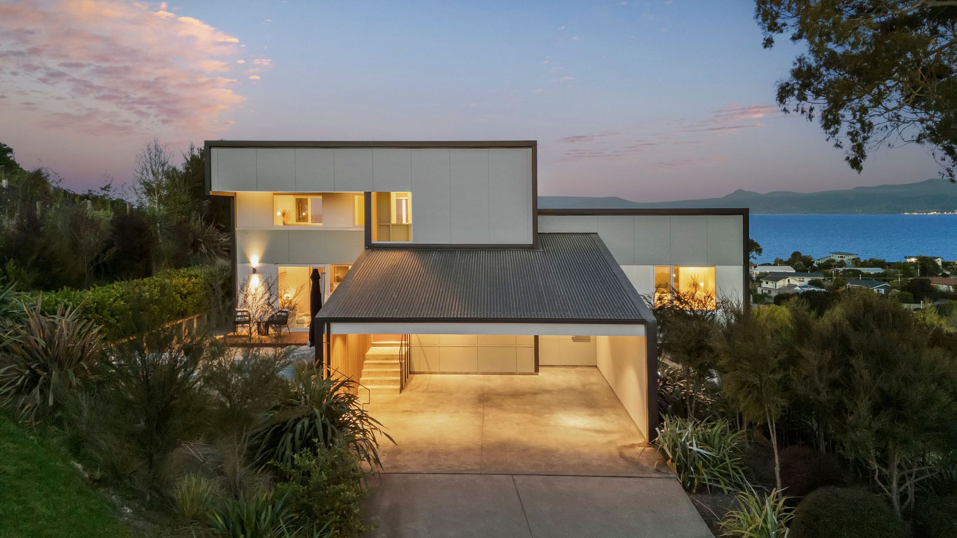 Effortless Coastal Living