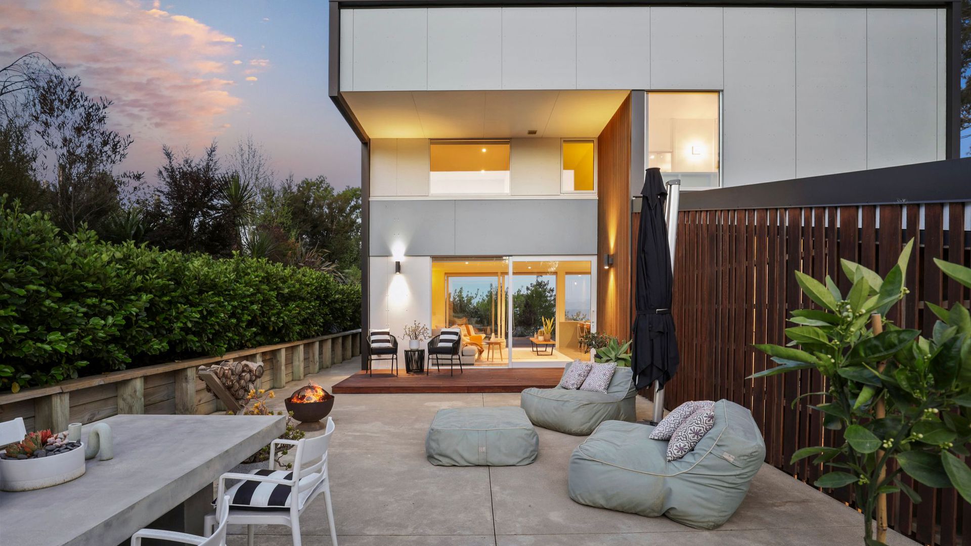 Effortless Coastal Living